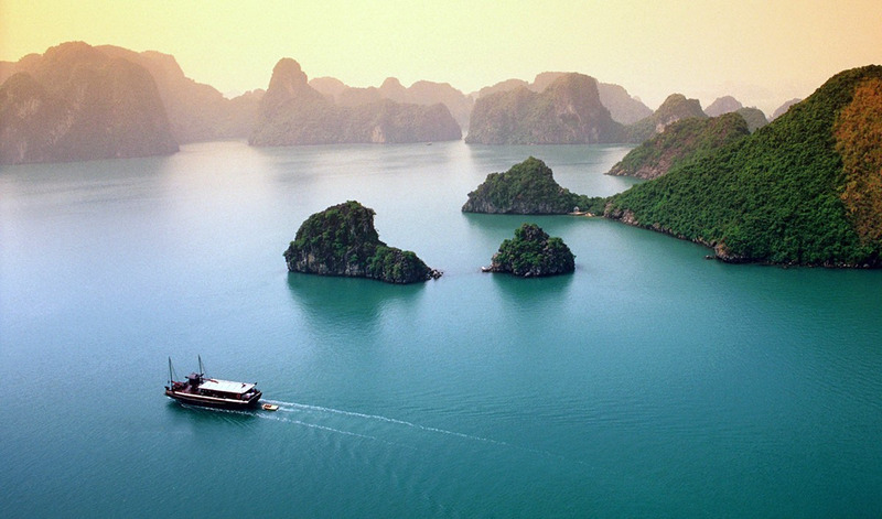 Ha Long Bay - Vietnam tourism icon