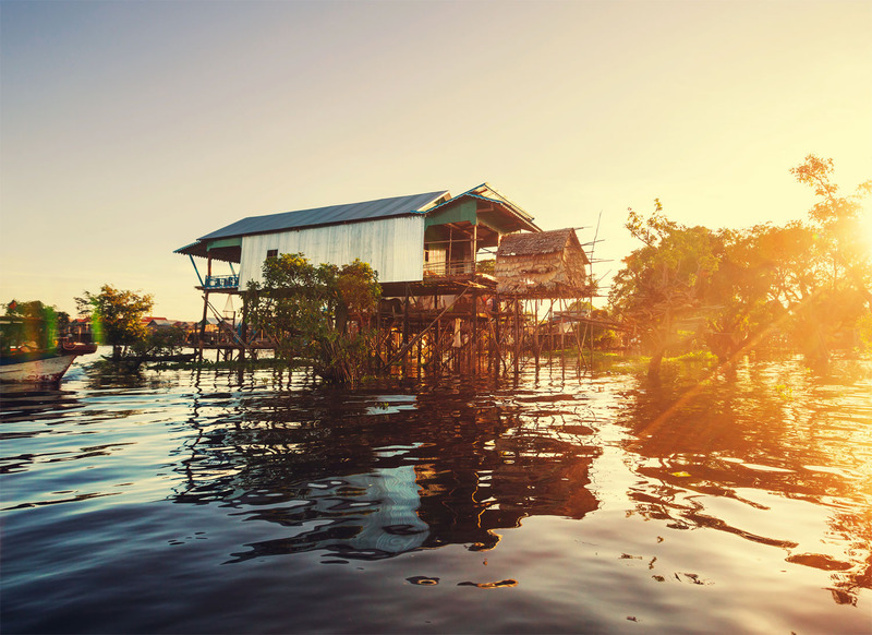 Experience river life in Cambodia will be one of the greatest thing ever in your life @luxuriousmagazine