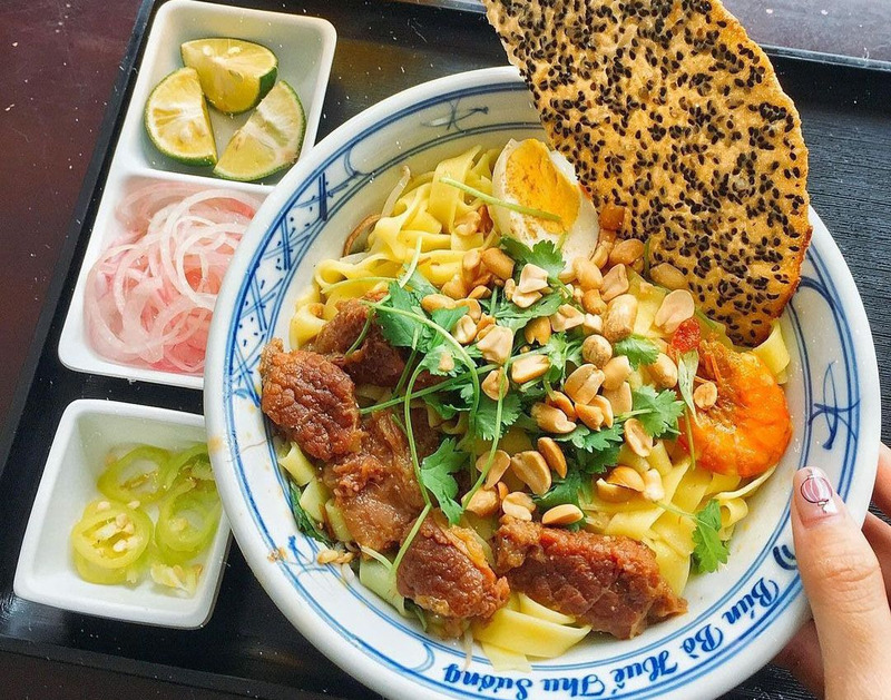 Quang noodle is definitely on your food list to discover when coming to Hoi An