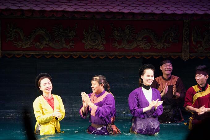 Water puppetry