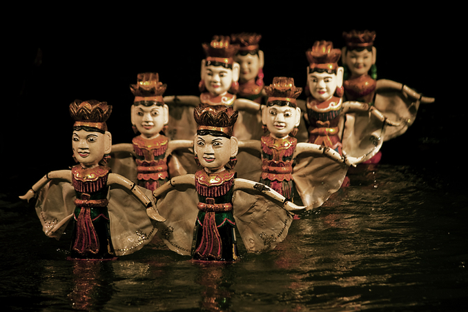 Water puppetry